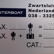 Interboat intender 820
