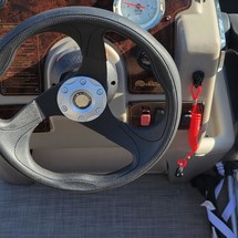 Sun Tracker Bass Buggy 16 DLX ET