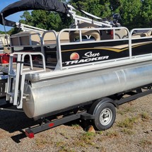 Sun Tracker Bass Buggy 16 DLX ET