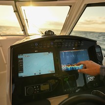 Boston Whaler 320 Vantage