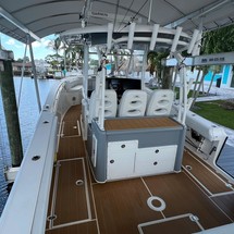 Cobia 217 center console