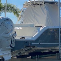 Cobia 217 center console