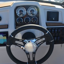 Starcraft Marine Crossover 210 OB SCX EXT