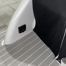 Formula 350 Crossover Bowrider