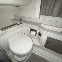 Formula 350 Crossover Bowrider