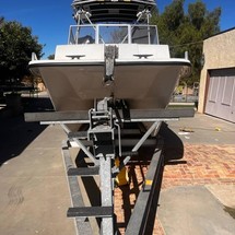 Twin vee 26 family fisherman