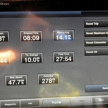 Twin vee 26 family fisherman