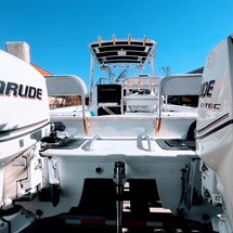 Twin vee 26 family fisherman