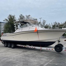 Grady-White Express 330