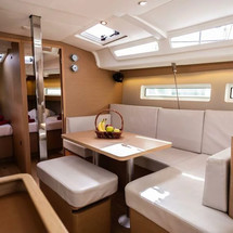 Jeanneau Sun Odyssey 440