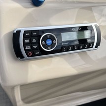 Sun Tracker Party Barge 20 DLX