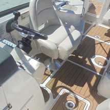 Boston Whaler 230 Vantage