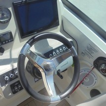 Boston Whaler 230 Vantage