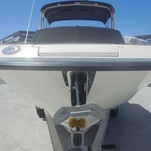 Boston Whaler 230 Vantage