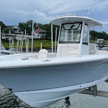 Sea Ray hunt ultra 211