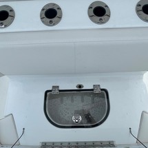 Sea Ray hunt ultra 211