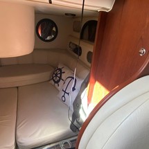 Rinker Fiesta Vee 310