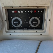 Rinker Fiesta Vee 310