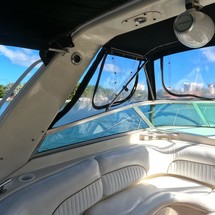 Rinker Fiesta Vee 310