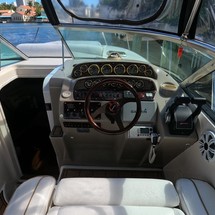 Rinker Fiesta Vee 310