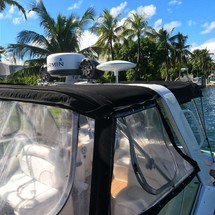 Rinker Fiesta Vee 310