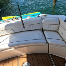 Rinker Fiesta Vee 310