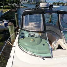 Rinker Fiesta Vee 310