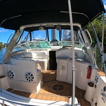 Rinker Fiesta Vee 310