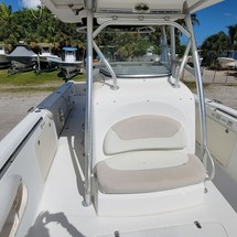 Boston Whaler 320 Outrage