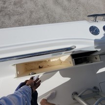 Boston Whaler 320 Outrage