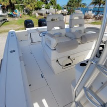 Boston Whaler 320 Outrage