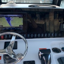 Sea Ray hunt ultra 211