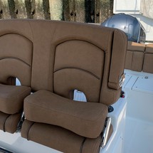 Sea Ray hunt ultra 211