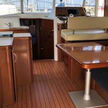 Beneteau Swift Trawler 42