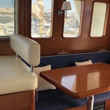 Beneteau Swift Trawler 42