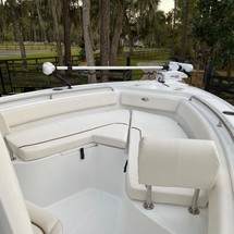 Sea Ray hunt ultra 211