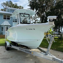 Sea Ray hunt ultra 211
