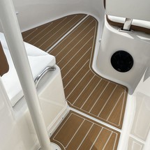 Century 2900 center console