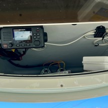 Century 2900 center console