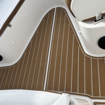 Century 2900 center console