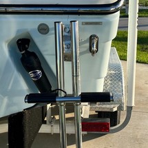 Century 2900 center console