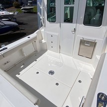 Boston Whaler 285 Conquest Pilothouse