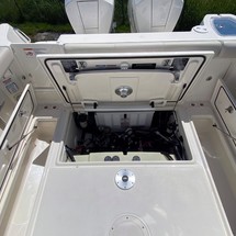 Boston Whaler 285 Conquest Pilothouse