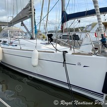 Dufour 40