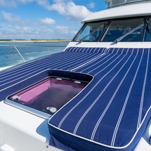 Neptunus 58 flybridge motoryacht