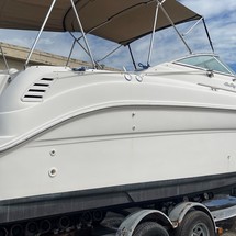 Sea Ray 260 Sundancer