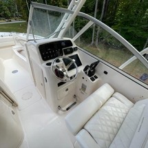 Grady-White Freedom 255