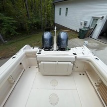 Grady-White Freedom 255