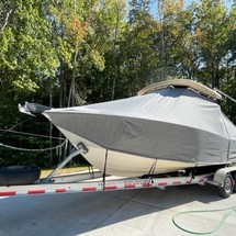 Grady-White Freedom 255