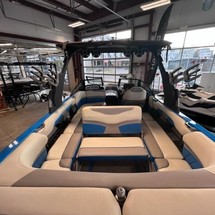 Malibu Wakesetter 25 LSV